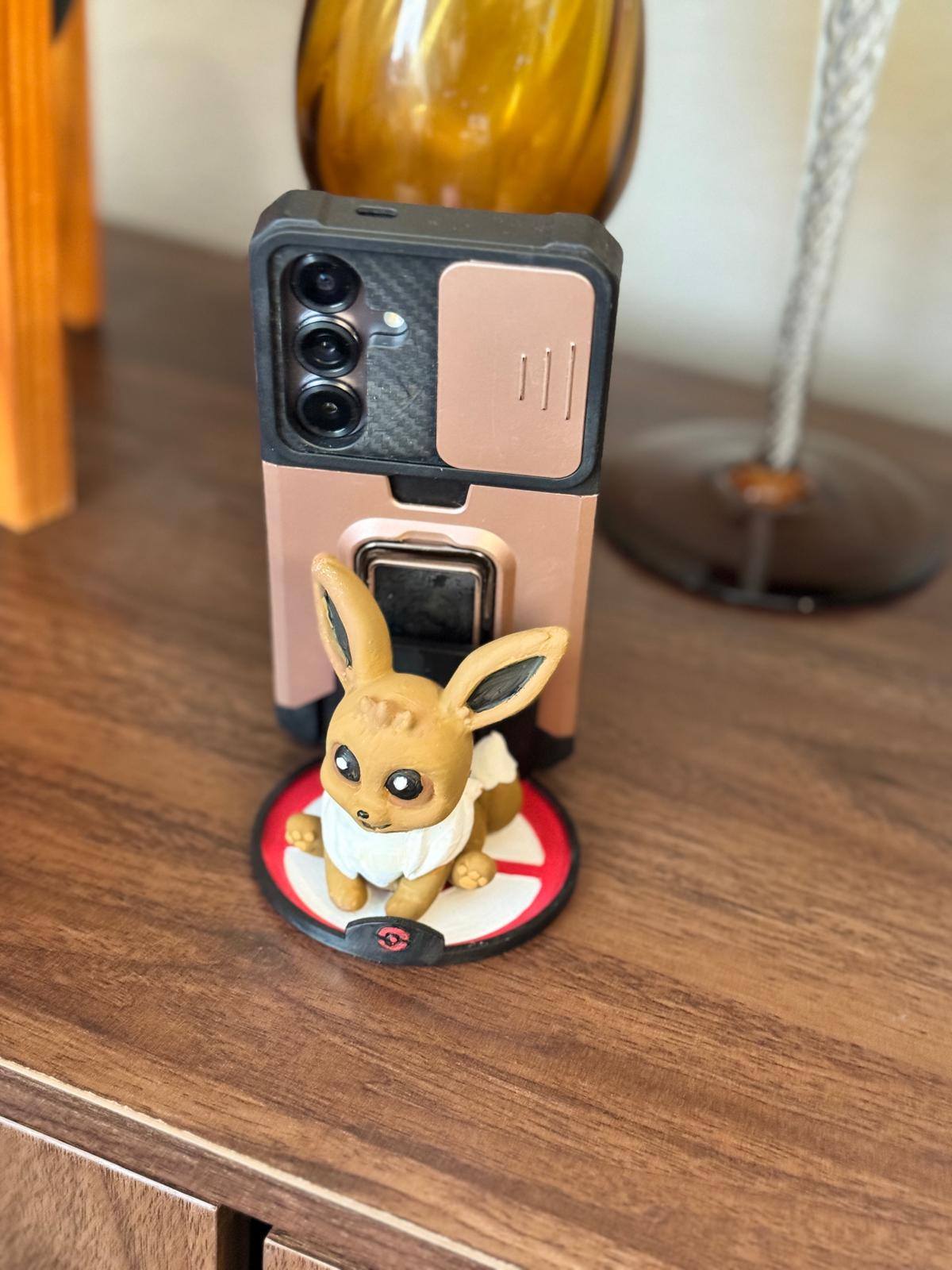 3D print Eevee phone holder