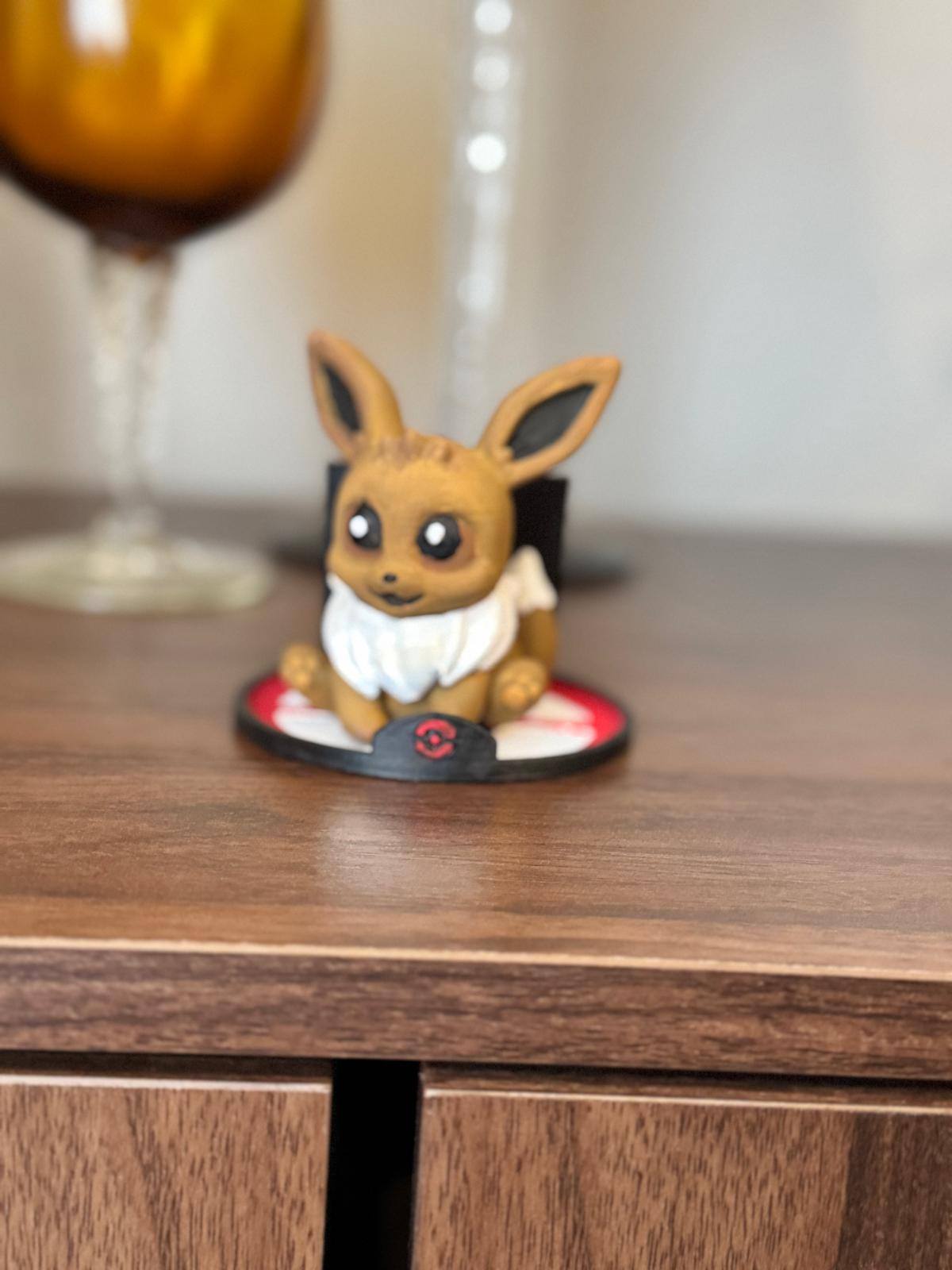 3D print Eevee phone holder
